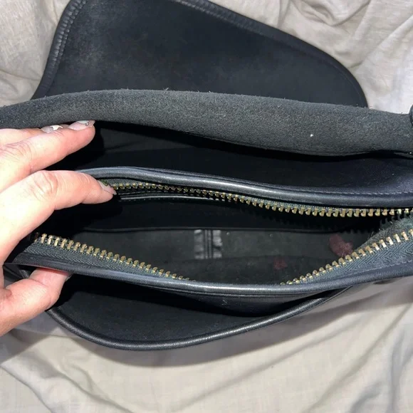 Vintage Coach Patricia’s legacy 9951 in black - Picture 6 of 12